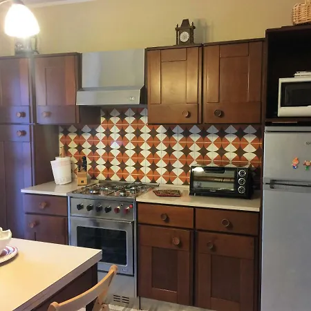 Homefiollet A Due Passi Dal Centro Romano Di Аоста