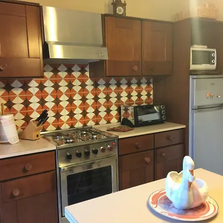 Homefiollet A Due Passi Dal Centro Romano Di Aosta